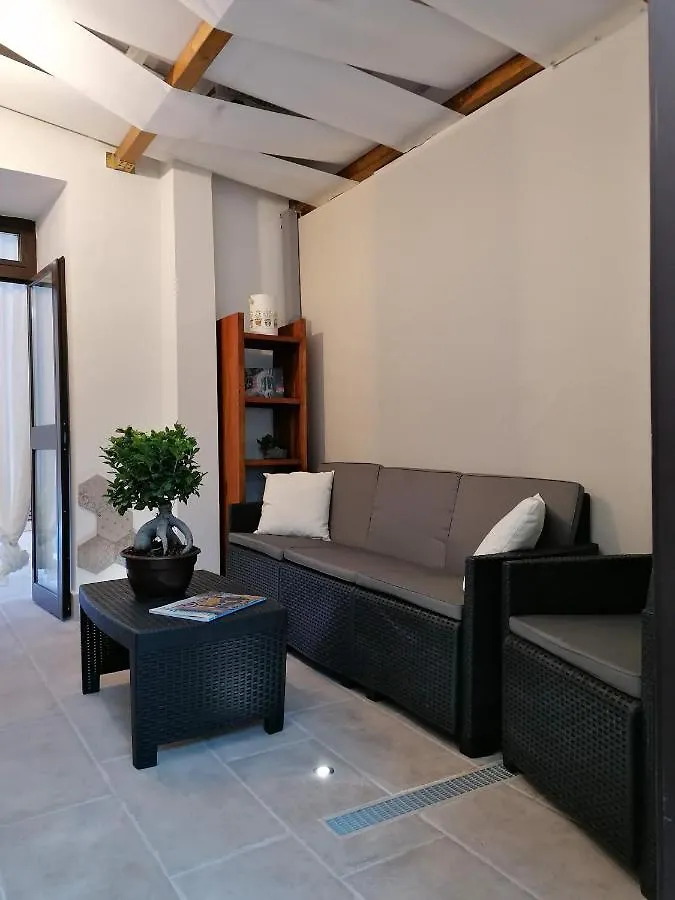 Mastrangelo Suite & Spa Palermo 0*,